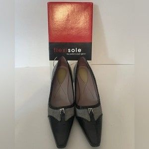 LIZ CLAIBORNE FLEX LEATHER BLACK and White Kelly PUMPS 3" Heels.